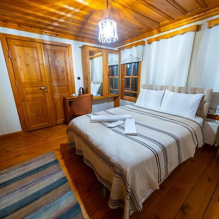Utku Konagi Bed & Breakfast บาร์ทิน ภายนอก รูปภาพ
