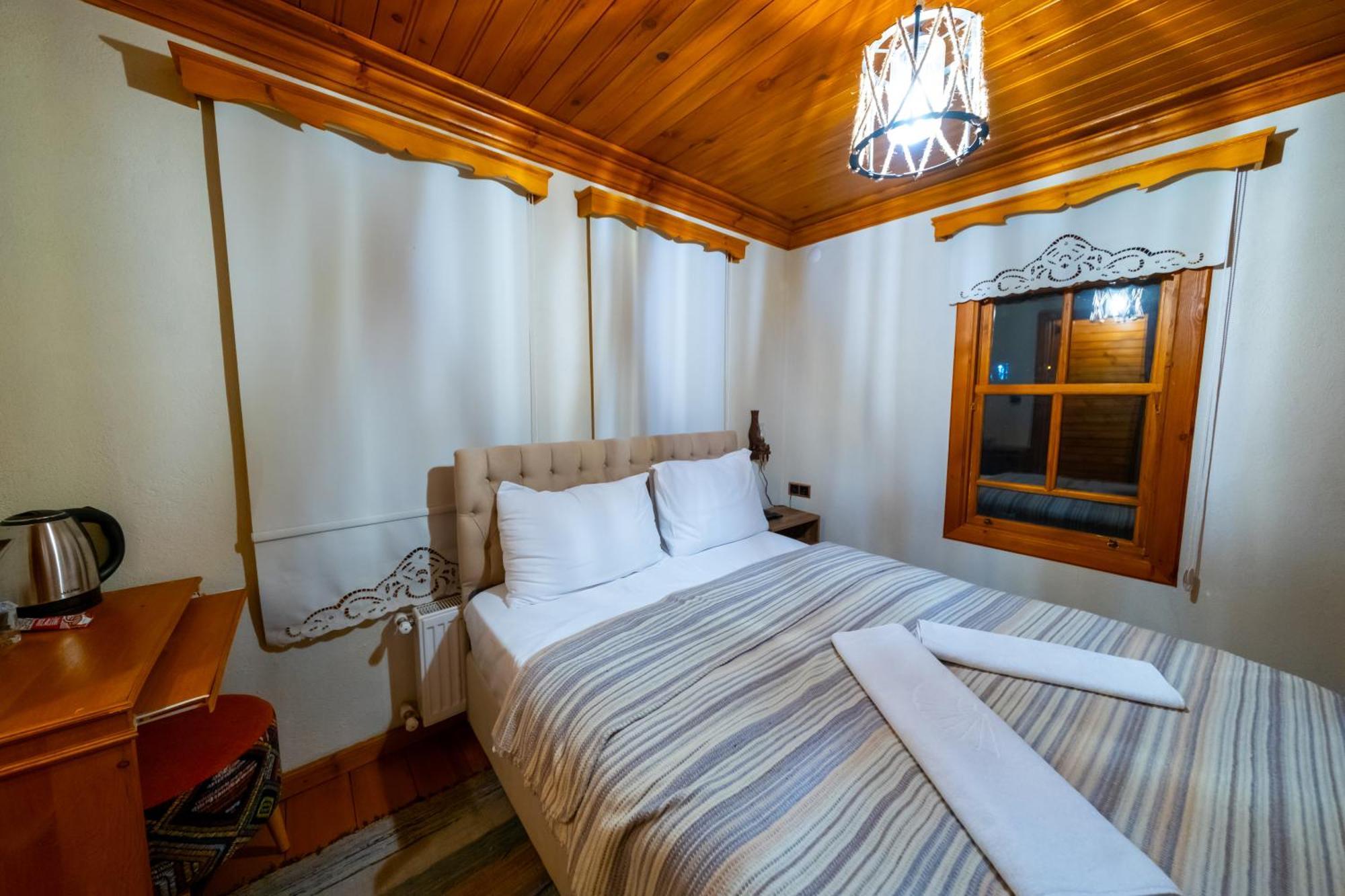 Utku Konagi Bed & Breakfast บาร์ทิน ภายนอก รูปภาพ