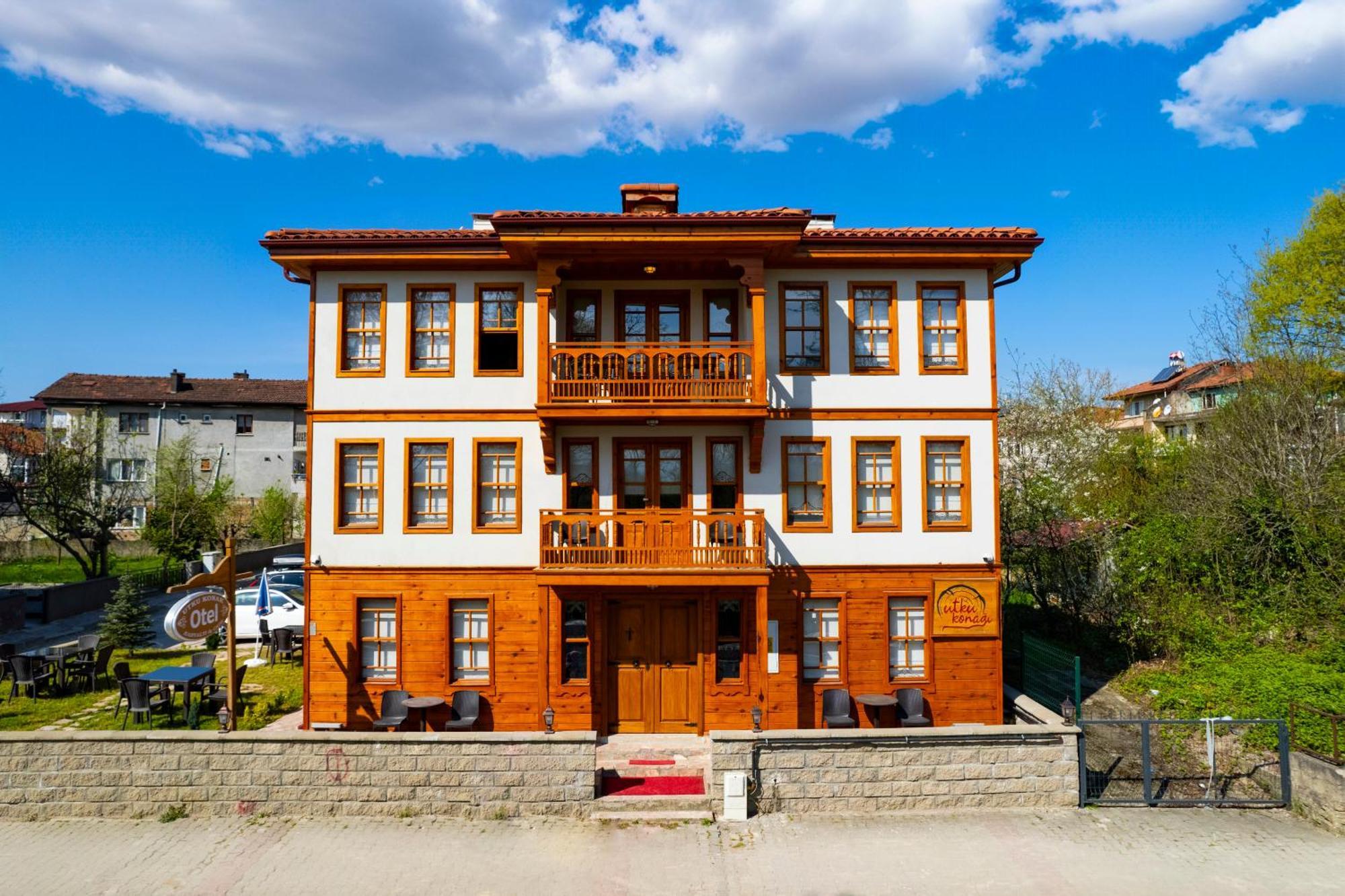 Utku Konagi Bed & Breakfast บาร์ทิน ภายนอก รูปภาพ